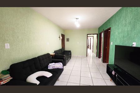 Casa à venda com 254m², 3 quartos e 5 vagasSala
