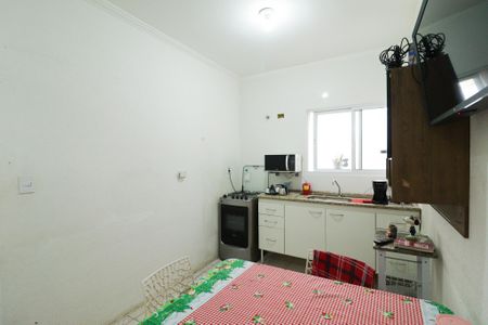Casa para alugar com 200m², 3 quartos e 2 vagasCozinha
