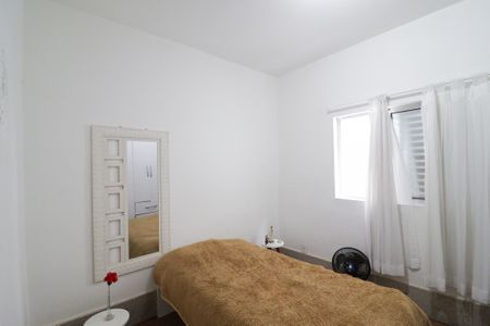 Casa para alugar com 200m², 3 quartos e 2 vagasQuarto 1