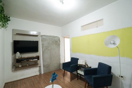 Casa para alugar com 200m², 3 quartos e 2 vagasSala