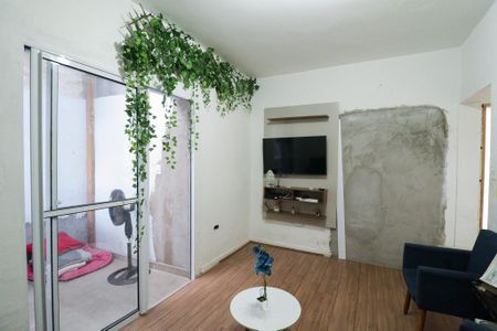 Casa para alugar com 200m², 3 quartos e 2 vagasSala