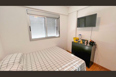 Apartamento à venda com 105m², 3 quartos e 2 vagasQuarto 2