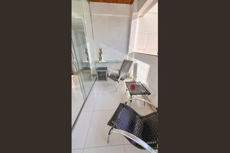 Apartamento à venda com 105m², 3 quartos e 2 vagasVaranda da Sala