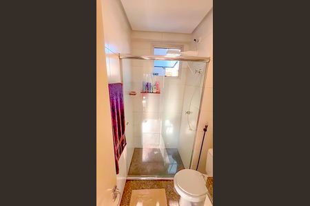 Apartamento à venda com 105m², 3 quartos e 2 vagasBanheiro da Suíte