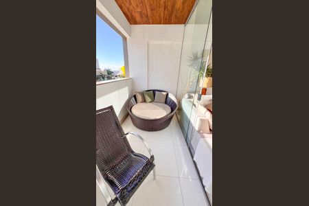 Apartamento à venda com 105m², 3 quartos e 2 vagasVaranda da Sala