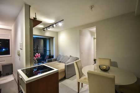 Apartamento à venda com 57m², 2 quartos e 1 vagaSala