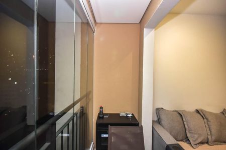 Apartamento à venda com 57m², 2 quartos e 1 vagaVaranda