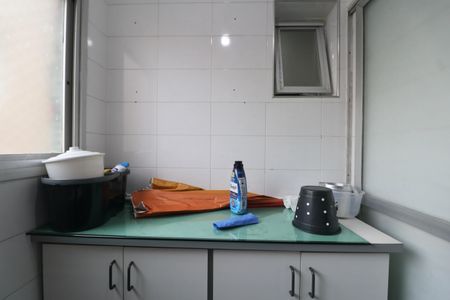 Apartamento para alugar com 118m², 2 quartos e 1 vaga Apartamento para alugar com 118m², 2 quartos e 1 vagaÁrea de Serviço