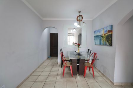 Apartamento para alugar com 118m², 2 quartos e 1 vaga Apartamento para alugar com 118m², 2 quartos e 1 vagaSala