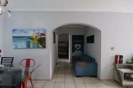 Apartamento para alugar com 118m², 2 quartos e 1 vaga Apartamento para alugar com 118m², 2 quartos e 1 vagaSala