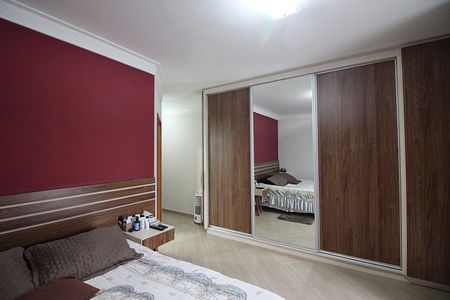 Casa à venda com 298m², 4 quartos e 5 vagasSuíte 01