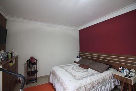 Casa à venda com 298m², 4 quartos e 5 vagasSuíte 01