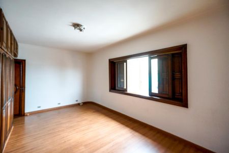 Casa para alugar com 450m², 4 quartos e 7 vagasSuíte 04