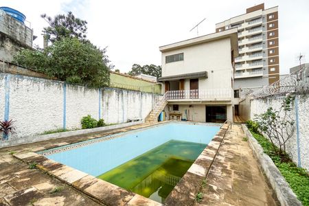 Casa para alugar com 450m², 4 quartos e 7 vagasPiscina