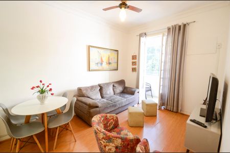 Apartamento à venda com 55m², 2 quartos e sem vagaSala