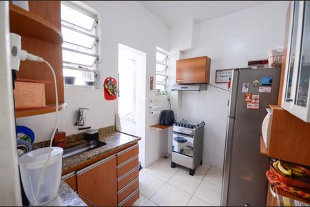 Apartamento à venda com 55m², 2 quartos e sem vagaCozinha