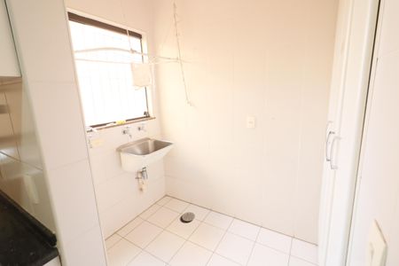 Casa à venda com 288m², 6 quartos e 7 vagasÁrea de Serviço 3