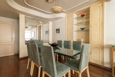 Apartamento à venda com 137m², 3 quartos e 1 vagaSala de Jantar