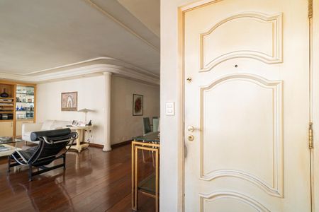 Apartamento à venda com 137m², 3 quartos e 1 vagaEntrada