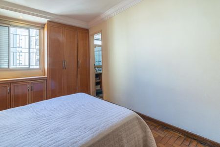 Apartamento à venda com 137m², 3 quartos e 1 vagaSuíte