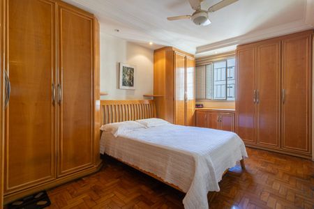 Apartamento à venda com 137m², 3 quartos e 1 vagaSuíte