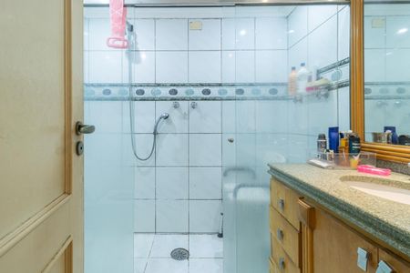 Apartamento à venda com 137m², 3 quartos e 1 vagaBanheiro Corredor