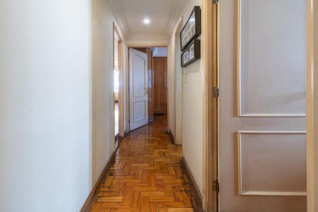 Apartamento à venda com 137m², 3 quartos e 1 vagaCorredor