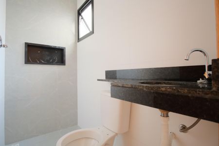 Casa à venda com 119m², 3 quartos e 2 vagasBanheiro da Suíte 2