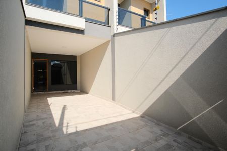 Casa à venda com 119m², 3 quartos e 2 vagasGaragem