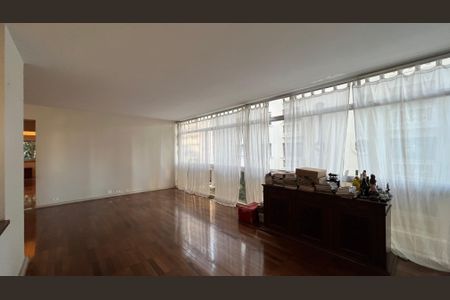 Apartamento à venda com 245m², 3 quartos e 1 vagaSala