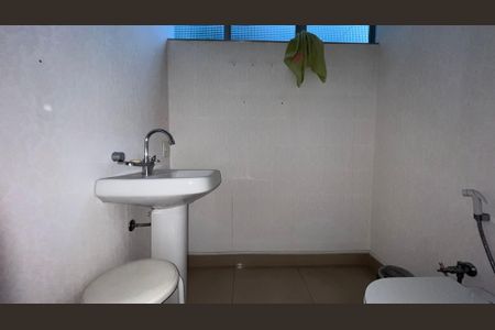 Apartamento à venda com 245m², 3 quartos e 1 vagaBanheiro Social