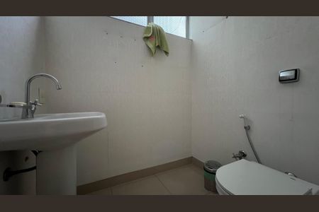 Apartamento à venda com 245m², 3 quartos e 1 vagaBanheiro Social