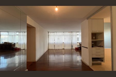 Apartamento à venda com 245m², 3 quartos e 1 vagaSala de Jantar