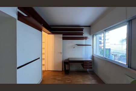 Apartamento à venda com 245m², 3 quartos e 1 vagaQuarto
