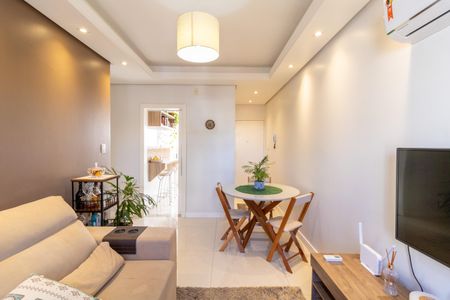 Apartamento à venda com 70m², 2 quartos e 1 vagaSala