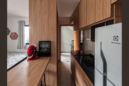 Cozinha de kitnet/studio para alugar com 1 quarto, 26m² em Vila Cruz das Almas, São Paulo