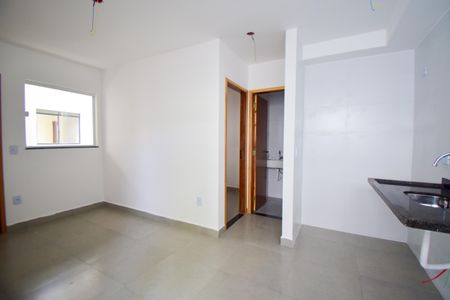 Apartamento à venda com 40m², 2 quartos e sem vaga Apartamento à venda com 40m², 2 quartos e sem vagaSala/Cozinha