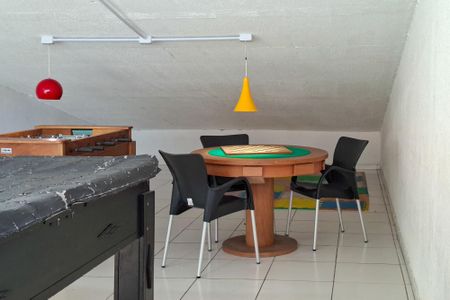 Apartamento para alugar com 64m², 2 quartos e 1 vaga Apartamento para alugar com 64m², 2 quartos e 1 vaga Área comum - Sala de Jogos