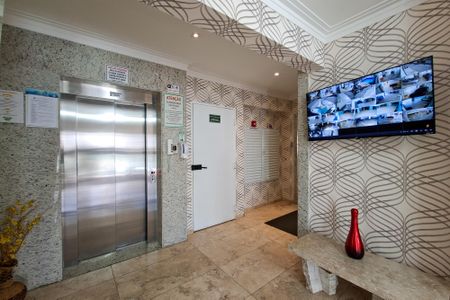 Apartamento para alugar com 64m², 2 quartos e 1 vaga Apartamento para alugar com 64m², 2 quartos e 1 vagaHall de entrada