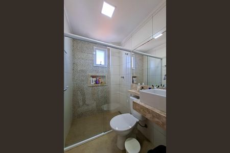 Apartamento para alugar com 64m², 2 quartos e 1 vaga Apartamento para alugar com 64m², 2 quartos e 1 vagaBanheiro da Suíte