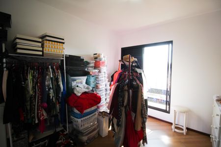 Apartamento à venda com 296m², 4 quartos e 2 vagas Apartamento à venda com 296m², 4 quartos e 2 vagasQuarto 2