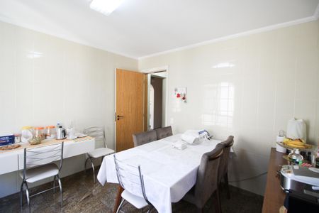 Apartamento à venda com 296m², 4 quartos e 2 vagas Apartamento à venda com 296m², 4 quartos e 2 vagasCopa