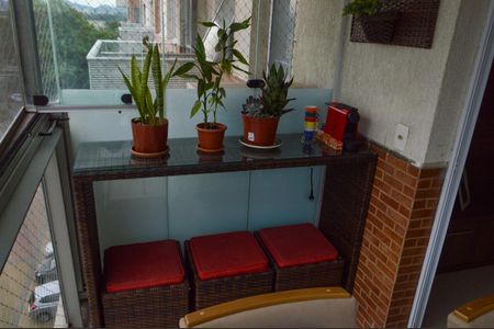 Apartamento à venda com 63m², 1 quarto e 1 vaga Apartamento à venda com 63m², 1 quarto e 1 vagaVaranda