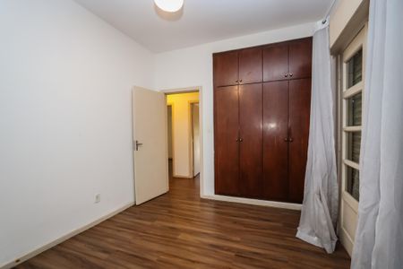 Apartamento à venda com 160m², 3 quartos e 1 vagaSuíte