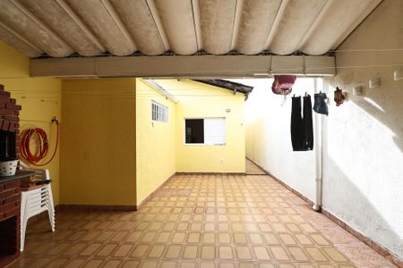 Casa à venda com 160m², 3 quartos e 2 vagasquintal com churrasqueira