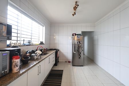 Casa à venda com 160m², 3 quartos e 2 vagasCozinha