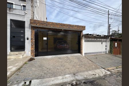 Casa à venda com 160m², 3 quartos e 2 vagasFachada