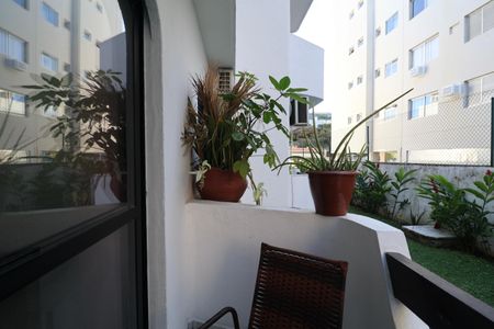 Apartamento para alugar com 118m², 2 quartos e 1 vagaVaranda