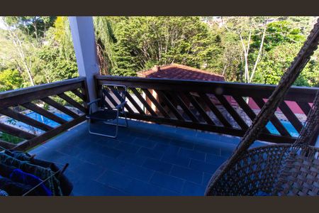 Casa de condomínio à venda com 367m², 4 quartos e 4 vagasVaranda