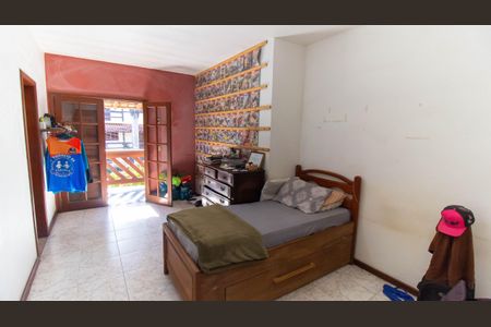 Casa de condomínio à venda com 367m², 4 quartos e 4 vagasSuíte 1